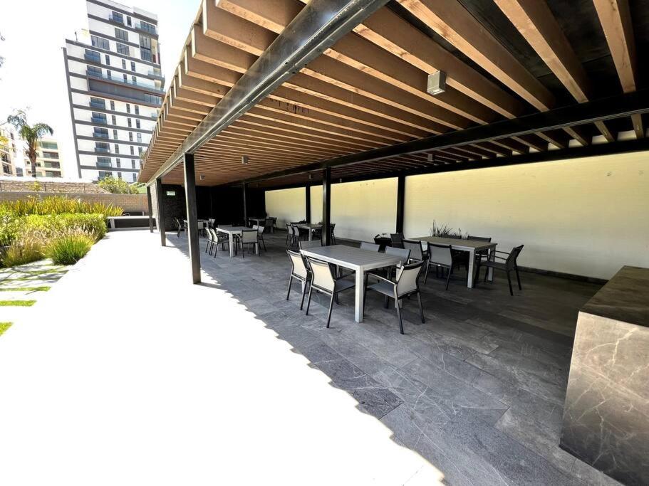 Luxury 3Br Apartment W Pool, Spa & Stunning Views 푸에블라 외부 사진